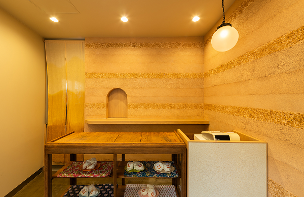 もみがらをいれた塗り版築